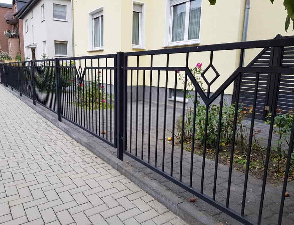 Aluminum Fence 2